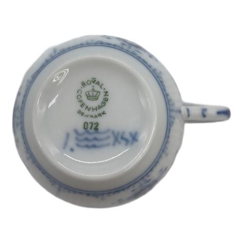 ROYAL COPENHAGEN (ロイヤル・コペンハーゲン) ブルーフルーテッド・ハーフレース カップ&ソーサー
