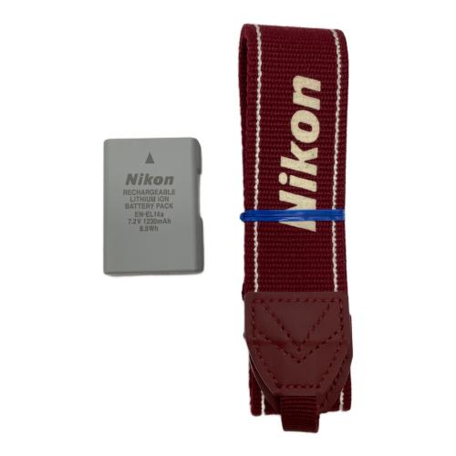 Nikon (ニコン) デジタル一眼レフカメラ D3400