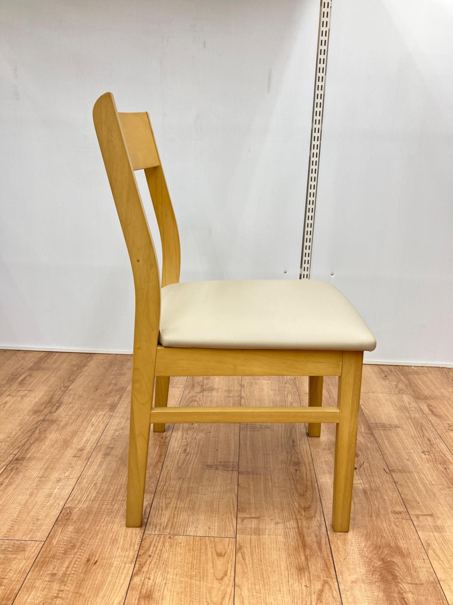 SIMIZ ニトリ ダイニングチェア① 美品 ニトリ ロータイプ リビング