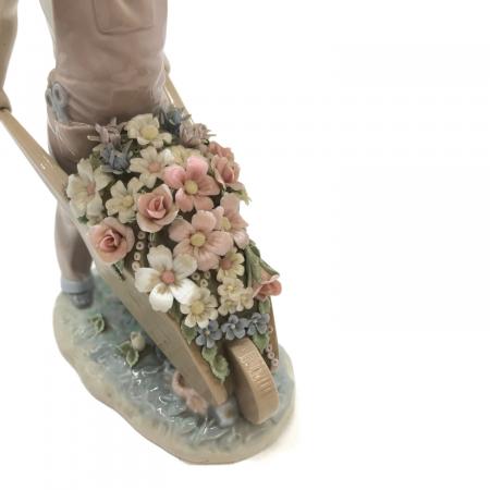 LLADRO (リヤドロ) ポーセリンアート 花車 01283｜トレファクONLINE