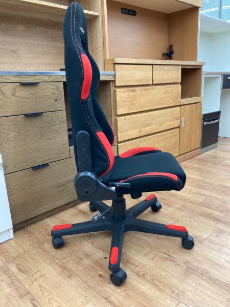 DXRACER (デラックスレーサー) ゲーミングチェア ブラック×レッド 
