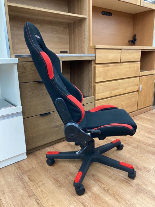DXRACER (デラックスレーサー) ゲーミングチェア ブラック×レッド