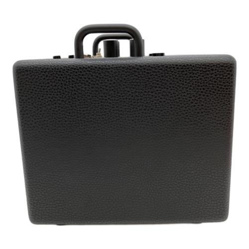 Phil Jones Bass (フィルジョーンズ) 小型アンプ NANOBASS X4 PSNX40000002129