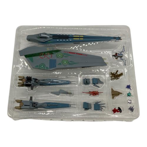 BANDAI (バンダイ) DX超合金 GE-48 マクロスフロンティア S.M.S 可変攻撃宇宙空母 マクロス・クォーター フィギュア