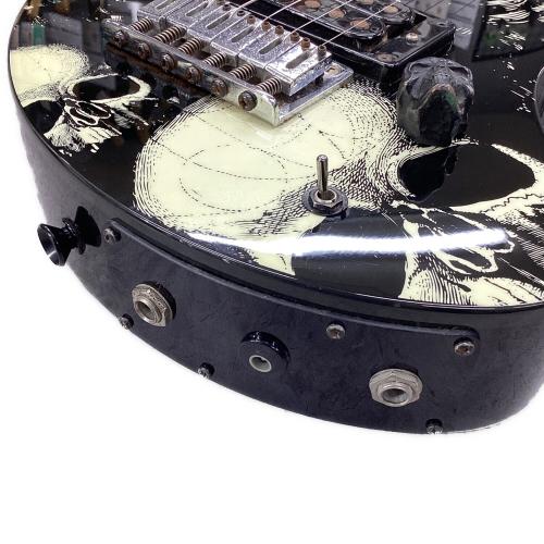 FERNANDES (フェルナンデス) DIGI-ZO HYPER Skull 専用ストラップ・バッテリーボックス付属