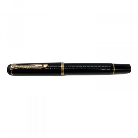 Pelikan (ペリカン) 万年筆 GV300 ブラック×ゴールド｜トレファクONLINE