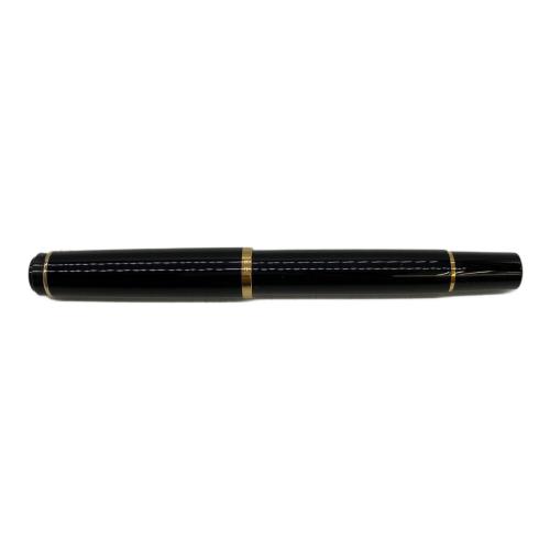 Pelikan 黒万年筆 ブラック×ゴールド Pelikan（ペリカン） 万年筆 クラシック PELIKAN Classic P200