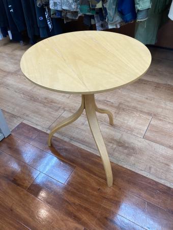 modulus (モデュラス) ワインテーブル THOMAS STENDER