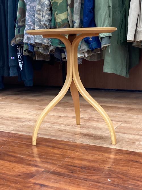 modulus (モデュラス) ワインテーブル THOMAS STENDER