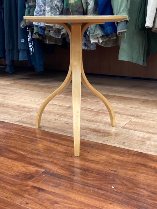 modulus (モデュラス) ワインテーブル THOMAS STENDER