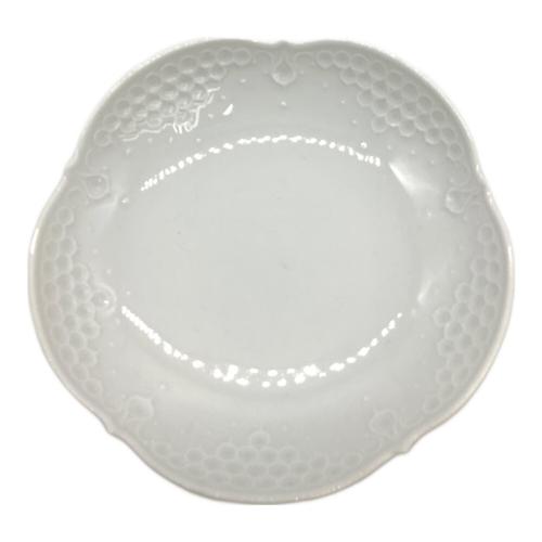 Meissen (マイセン) ホワイトレリーフ カップ&ソーサー
