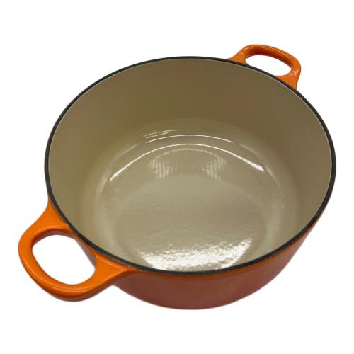 LE CREUSET (ルクルーゼ) ココット・ロンド 両手鍋 SIZE 20cm