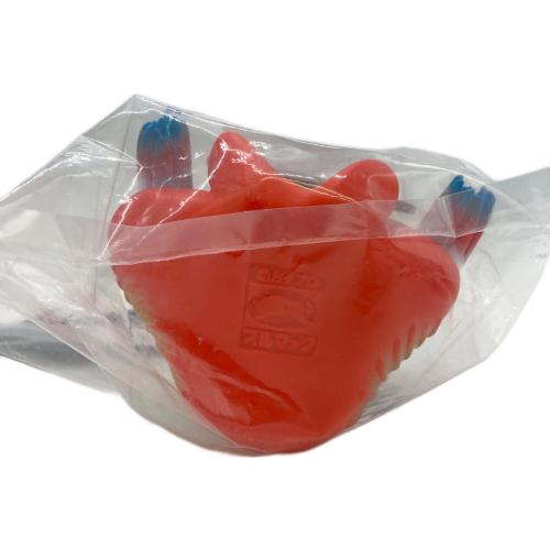 ブルマァク 怪獣シリーズ メトロン星人ちゃぶ台付き(レッド) ソフビフィギュア