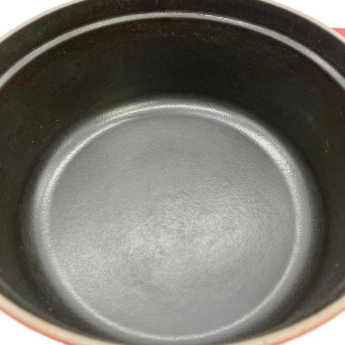 Staub (ストウブ) ピコ・ココット・ラウンド 22cm レッド