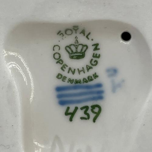 ROYAL COPENHAGEN (ロイヤル・コペンハーゲン) セントバーナード フィギュリン 439
