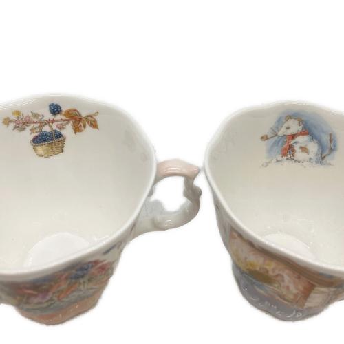 ROYAL DOULTON (ロイヤルドルトン) ブランべリーヘッジ フォーシーズンズ カップ&ソーサー 4Pセット