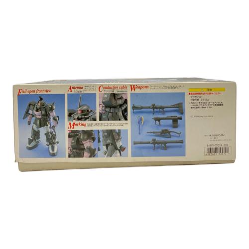 BANDAI (バンダイ) MG 1/100スケール MS-06R-1A[ザクⅡ]チームカラーバリエーション 黒い三連星 ガンプラ