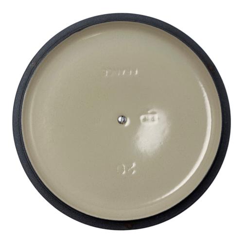 LE CREUSET (ルクルーゼ) ココット・ロンド 両手鍋 20cm