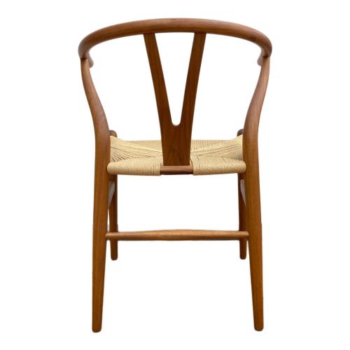 Carl Hansen&Son (カールハンセンアンドサン) Yチェア CH24