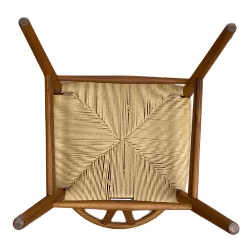Carl Hansen&Son (カールハンセンアンドサン) Yチェア CH24