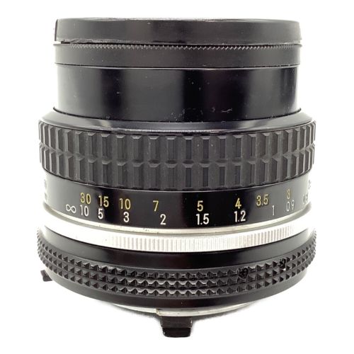 Nikon (ニコン) レトロフィルムカメラ FE2 レンズ:NIKKOR 1:1.8 50