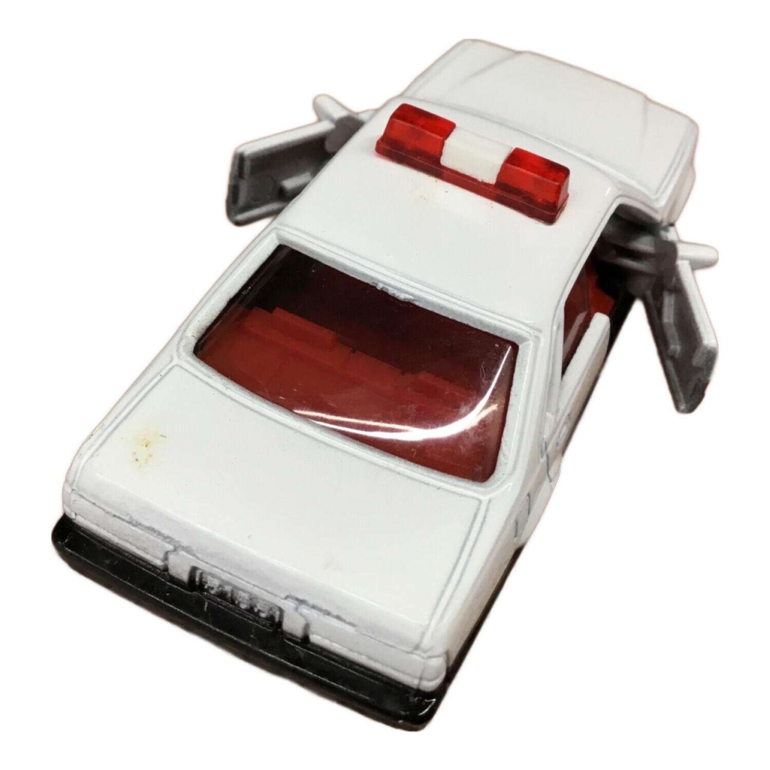 No.58 ニッサン セドリック パトロールカー トミカ TOMY(トミー