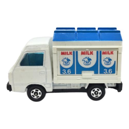 No.96 スバル サンバー 牛乳屋 トミカ TOMY(トミー)