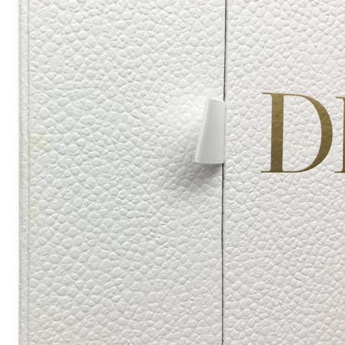 Dior (ディオール) プレート 16cm リリー ※箱ヨゴレ有