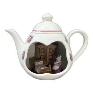 REUTTER PORZELLAN (ロイターポーセリン) ティーポットに住むネズミ ミニチュア陶器