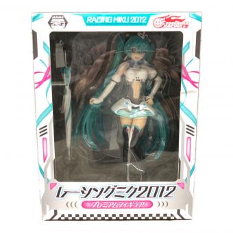 セガ フィギュア レーシングミク 2012 プレミアムフィギュア 未開封品 箱イタミ有