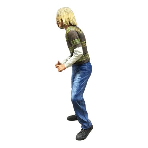 カート・コバーン フィギュア ジャンク品 NECA(ネカ)｜トレファクONLINE