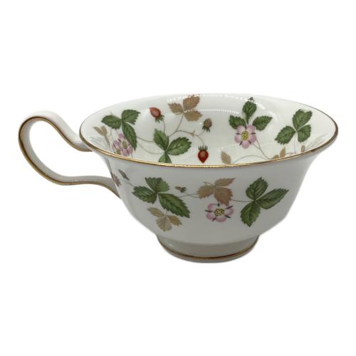 Wedgwood (ウェッジウッド) ワイルドストロベリー カップ&ソーサー