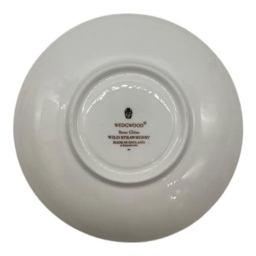 Wedgwood (ウェッジウッド) ワイルドストロベリー カップ&ソーサー