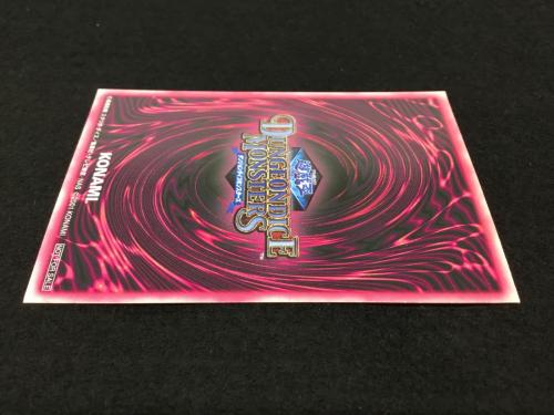 ブラック・マジシャン・ガール ※顔アップのイラスト 遊☆戯☆王 ダンジョンダイスモンスターズ KONAMI(コナミ)