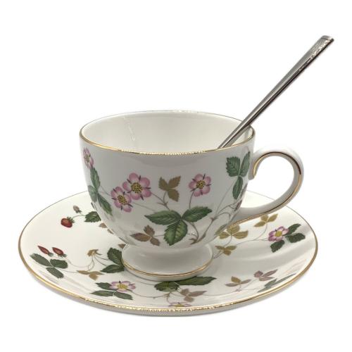 Wedgwood (ウェッジウッド) ワイルドストロベリー カップ&ソーサー スプーンつき