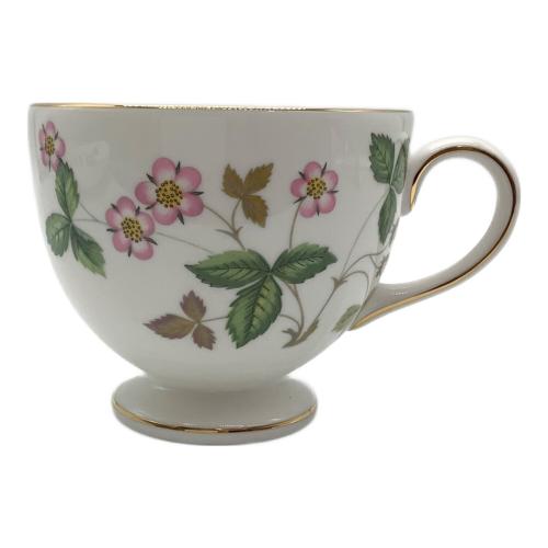 Wedgwood (ウェッジウッド) ワイルドストロベリー カップ&ソーサー スプーンつき
