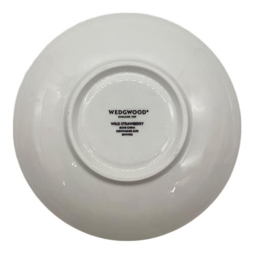Wedgwood (ウェッジウッド) ワイルドストロベリー カップ&ソーサー スプーンつき