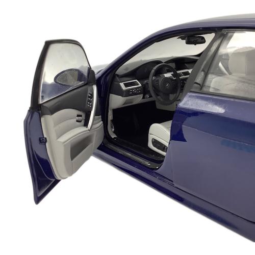 京商 (キョウショウ) BMW M5 Sedan E60 ミニカー ダイキャスト 1/18