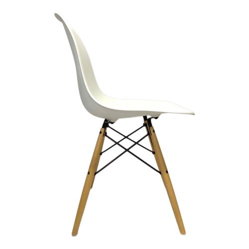 Herman Miller (ハーマンミラー) イームズ シェルサイドチェア ホワイト