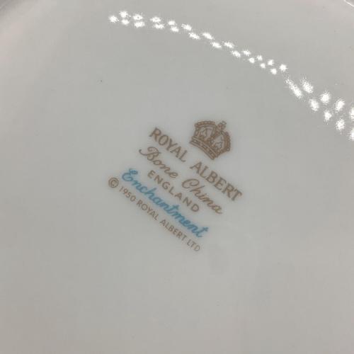 ROYAL ALBERT (ロイヤルアルバート) ティーポット エンチャントメント