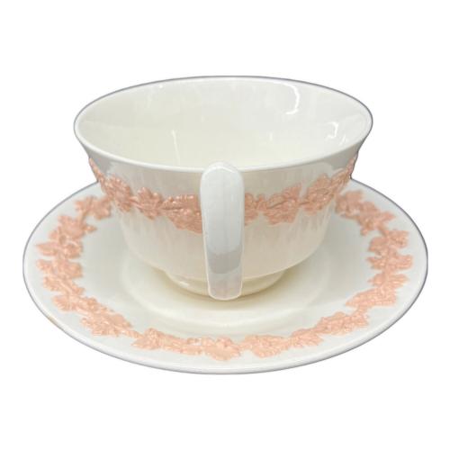 Wedgwood (ウェッジウッド) カップ&ソーサー embossed queen's ware