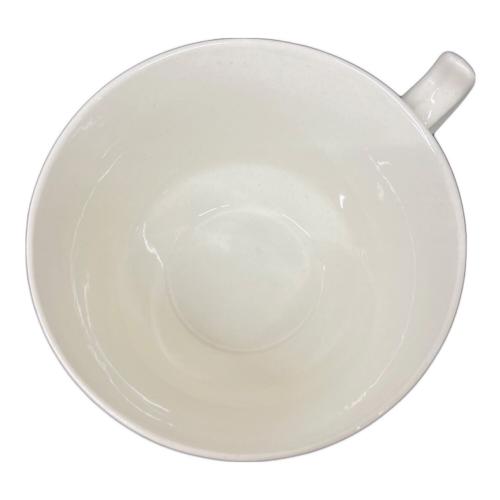 Wedgwood (ウェッジウッド) カップ&ソーサー embossed queen's ware