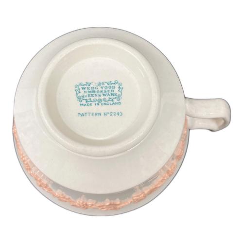 Wedgwood (ウェッジウッド) カップ&ソーサー embossed queen's ware
