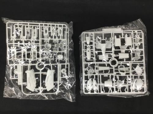 Hi-νガンダム 1/100 MG Ver.Ka 機動戦士ガンダム 逆襲のシャア ベルトーチカ・チルドレン ガンプラ 未組立品