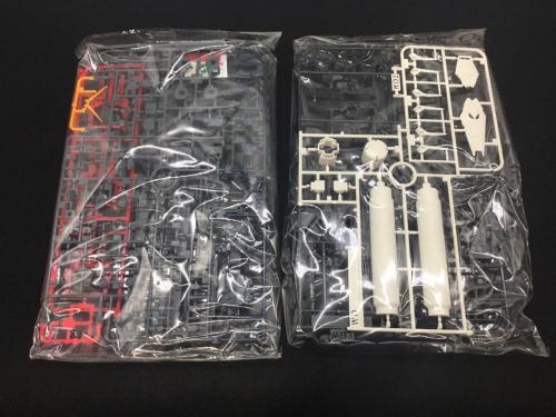 フルアーマー・ユニコーンガンダム(デストロイモード／レッドカラーVer.) 機動戦士ガンダムUC(ユニコーン) 1/144 HGUC BANDAI(バンダイ) ガンプラ 未組立品