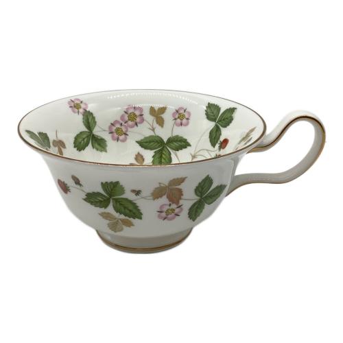 Wedgwood (ウェッジウッド) ワイルドストロベリー カップ&ソーサー