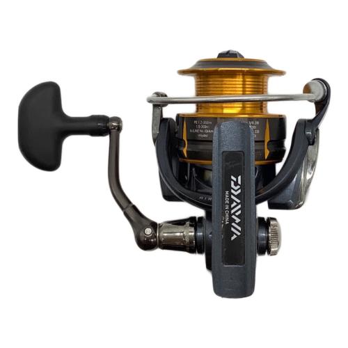 DAIWA (ダイワ) FREAMS3000 リール