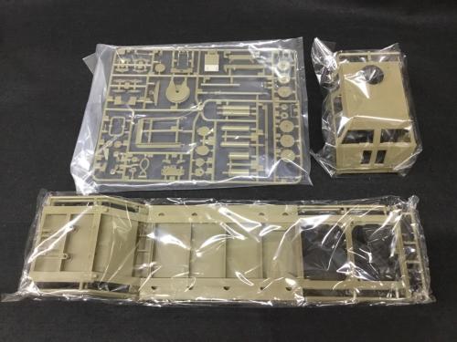 ドラゴン・ワゴン アメリカ40トン戦車運搬車 1/35 ミリタリーミニチュアシリーズ No.230 TAMIYA(タミヤ) 未組立品