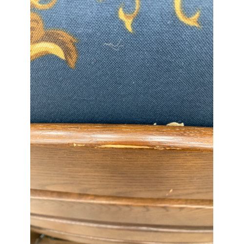 飛騨産業　花柄1人掛けソファー　アンティーク 飛騨産業 (ヒダサンギョウ) 1人掛けソファー 花柄 307 01 布