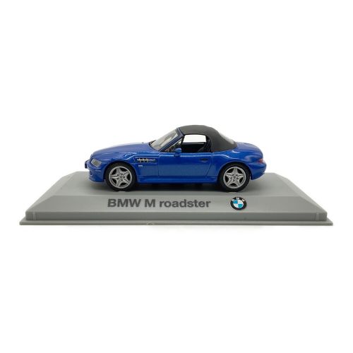 BMW M roadstar 1:43 モデルカー